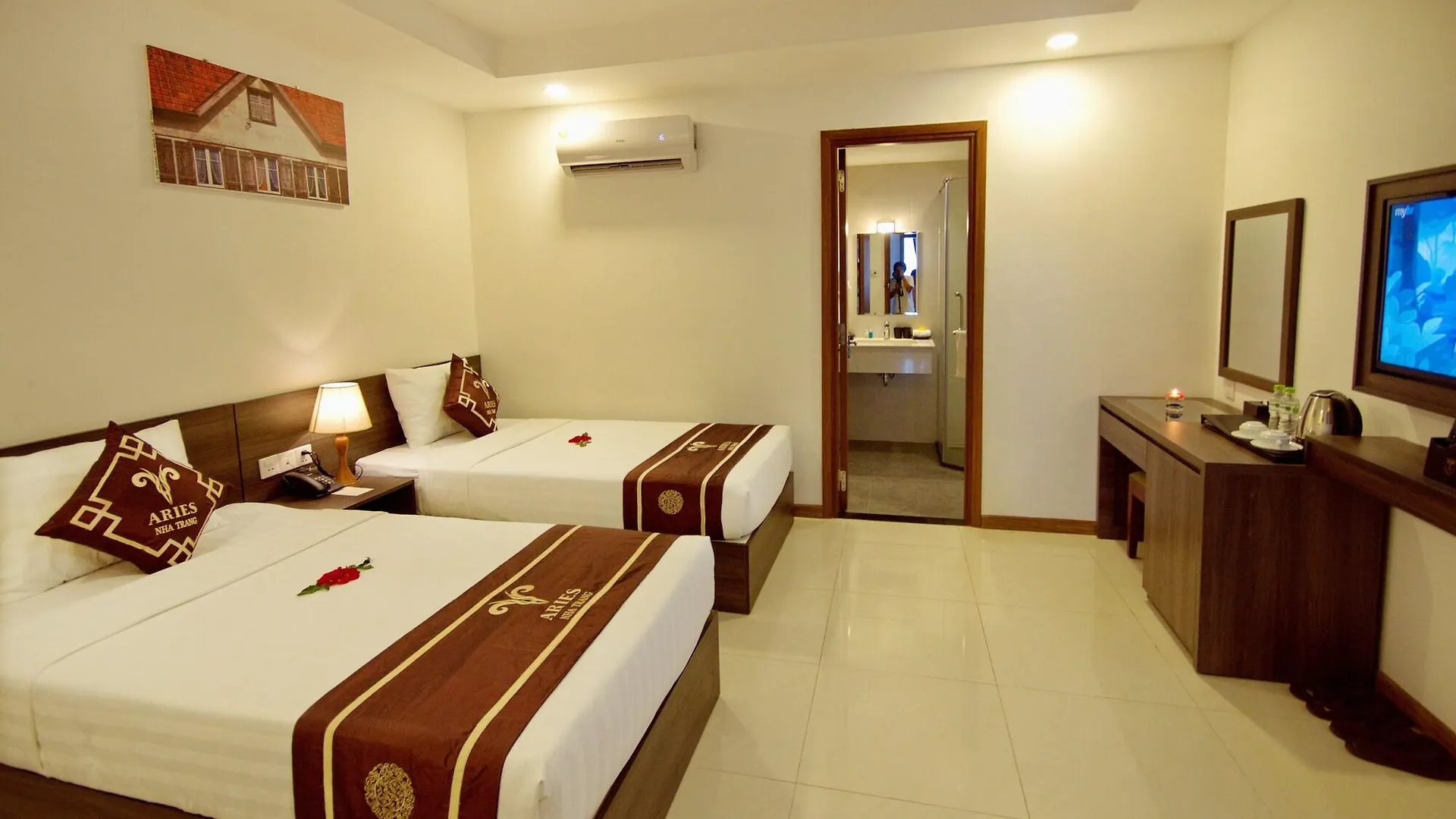 Aries Hotel Nha Trang 3*,