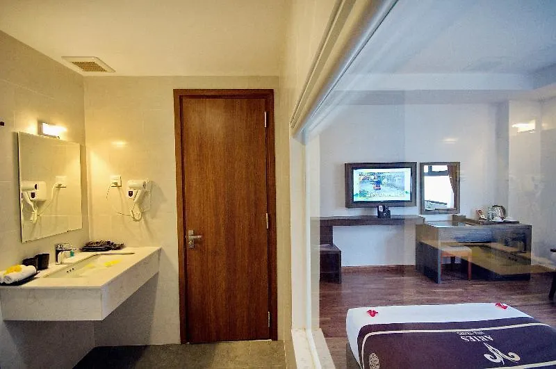 Aries Hotel Nha Trang 3*,  Vietnam